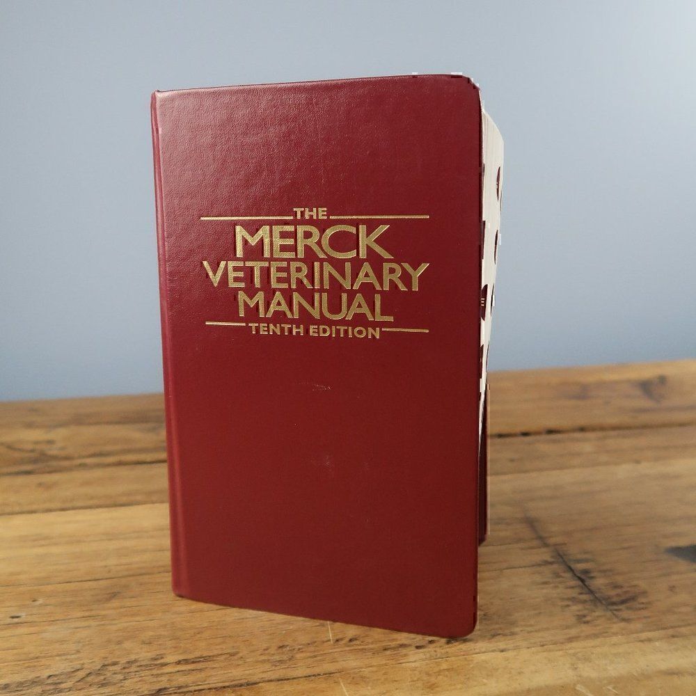 THE MERCK VETERINARY MANUAL TENTH EDITION HARDBACK REFERENCE MANUAL BOOK